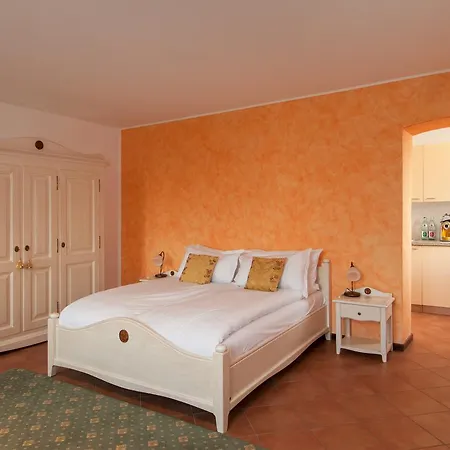 Vecchia Osteria Seseglio Hotel