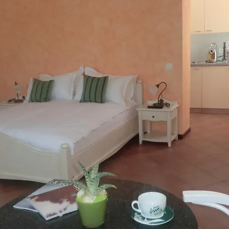 Vecchia Osteria Seseglio Hotel *